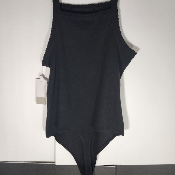 Picot Trim Cotton Blend Rib Bodysuit - Picture 4 of 6